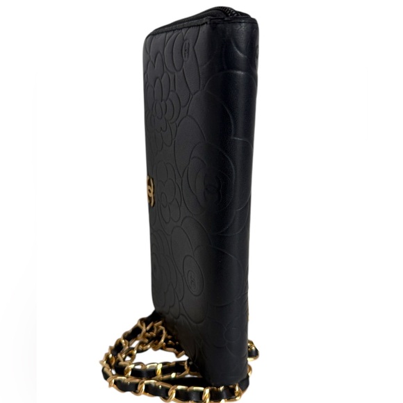 Chanel Logo CC Classic Long Leather Zip Wallet Authentication card, Box & chain. - Picture 16 of 17